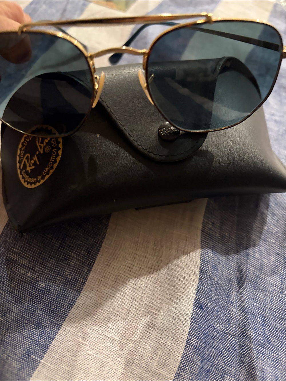 RAY ban sunglasses.  The Marshall II.